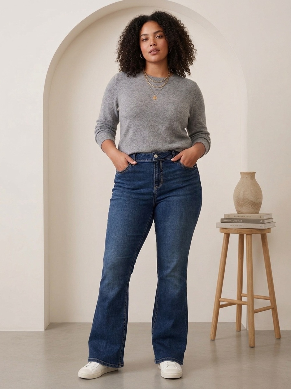 Silver Jeans Women's Boot Cut Jeans in Dark Blue